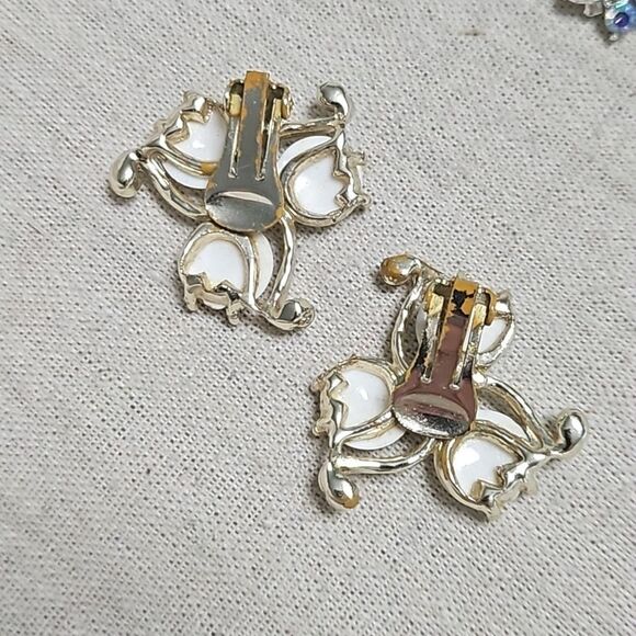 Vintage MCM Lot 3 Clip-on Earrings Coro AB Rhinestone Copper - Picture 4 of 11